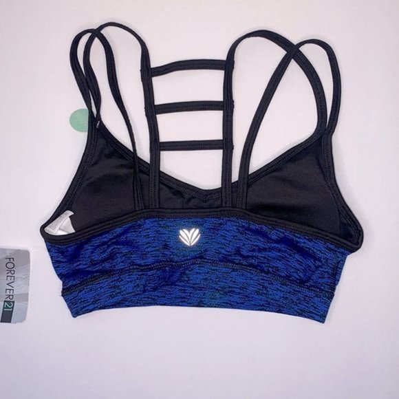 NEW...Black and Blue sports bra from Forever21 size XS (extra small) - Picture 4 of 4